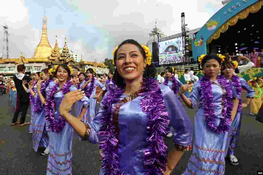 MYANMAR THINGYAN FESTIVAL