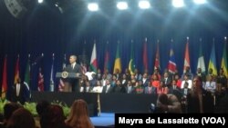 Barack Obama no encontro com os jovens que participaram no programa Yali 2014, Julho 28 EUA