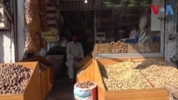 د وچې مېوې دوکانداران وايي د بېعو زیاتېدو له امله یې کاروبار خراب شوی دی