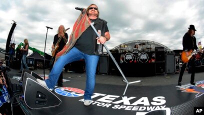 Lynyrd Skynyrd Announce Farewell Tour Starting May 4