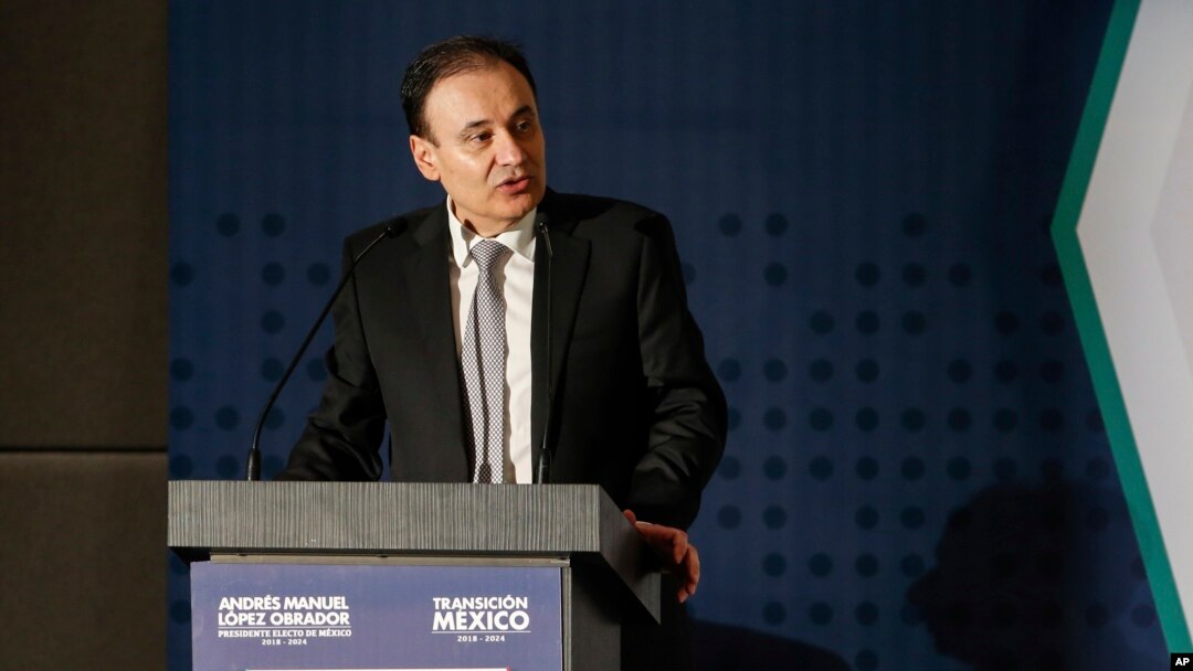ئالفۆنسۆ دورازۆ وەزیری ئاسایشی مەکسیک