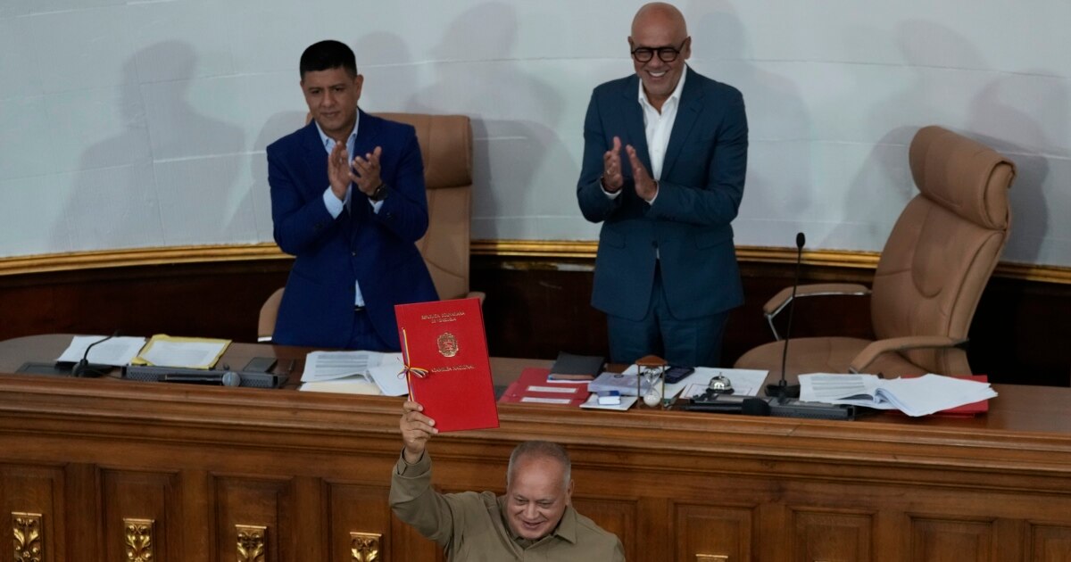 Parlamento de Venezuela aprueba ley que regula las ONG