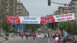 Diyarbakır’da Az Katılımlı Bol Coşkulu 1 Mayıs