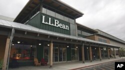 L.L. Bean y Kroger se sumaron a las tiendas minorisas en EE.UU. que imponen restricciones a la edad para comprar armas de fuego.