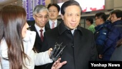 中国外交部副部外长张业遂15日下午抵达韩国仁川国际机场