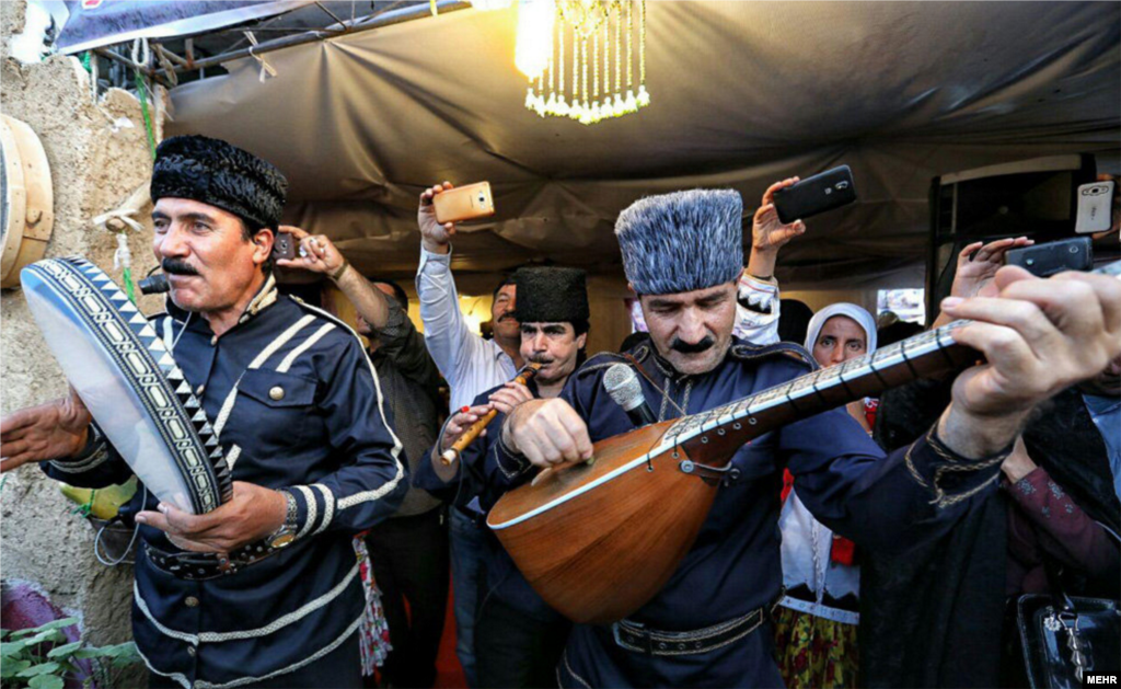 نخستین جشنواره روستا در زنجان عکس: مهدی الماسی
