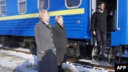 Kryeministri britaik Rishi Sunak në Kiev, 12 janar, 2024.