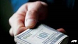 Yeni rəy sorğusuna əsasən, Əfqanıstanda korrupsiyanın səviyyəsi iki dəfə artıb