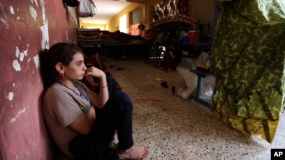 Beyli Jeyning eshagi Paypoqda jinsiy aloqani tomosha qiling