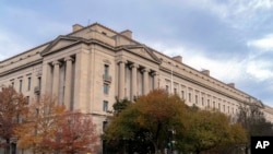 ARCHIVO - El edificio del Departamento de Justicia de Estados Unidos en Washington, el 7 de diciembre de 2024.