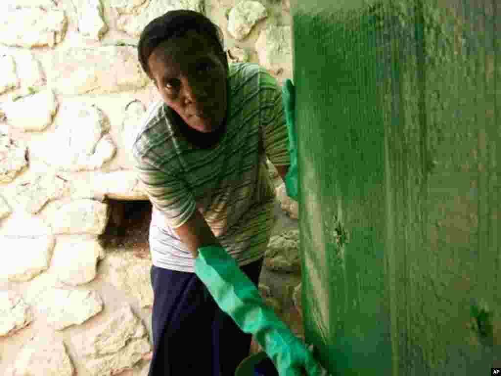 Life in Port-au-Prince's Tent Cities