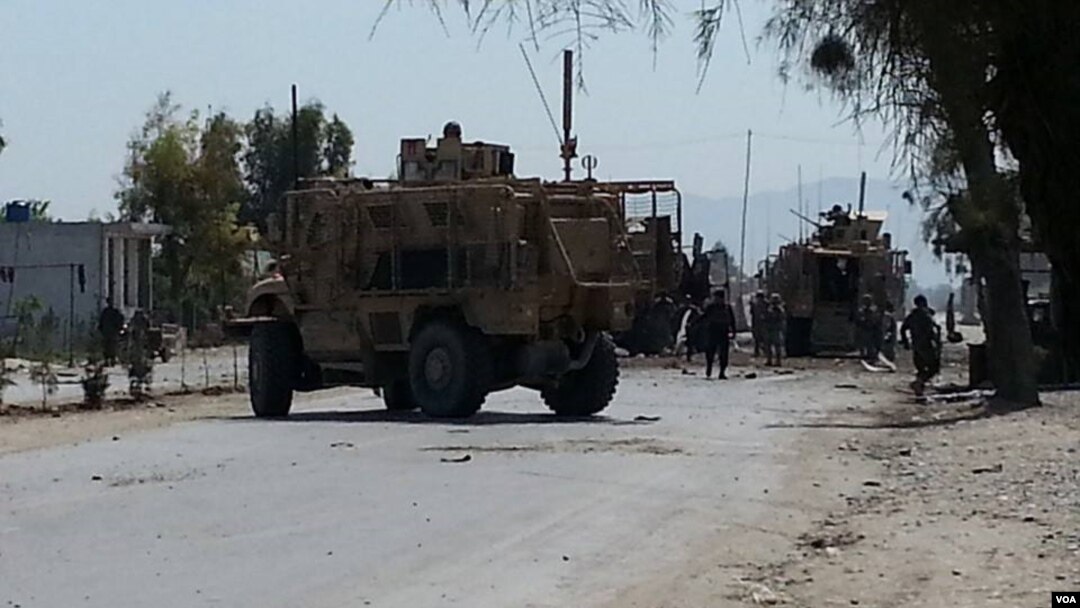 Serangan bom bunuh diri di Jalalabad, ibukota propinsi Nangarhar timur, Jumat (10/4).