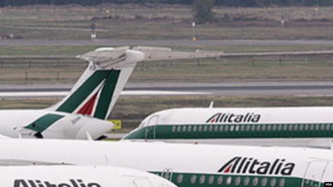 Armada Alitalia, sebuah maskapai penerbangan Italia.
