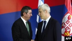 Grčki ministar spoljnih poslova Stavros Lambrinidis i predsednik Srbije Boris Tadić tokom susreta u Beogradu