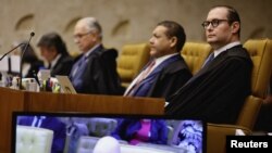 Jueces del Supremo Tribunal Federal de Brasil durante una audiencia sobre el asalto a los edificios del gobierno el 14 de septiembre de 2023.