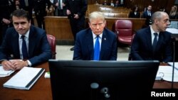 Bivši predsjednik Donald Trump u sudnici u New Yorku. (Foto: Reuters/Jabin Botsford/Pool)