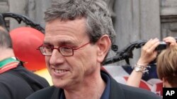 El embajador Howard Gutman negó las acusaciones en su contra, aunque el Departamento de Estado, confirmó que hay una investigación abierta.