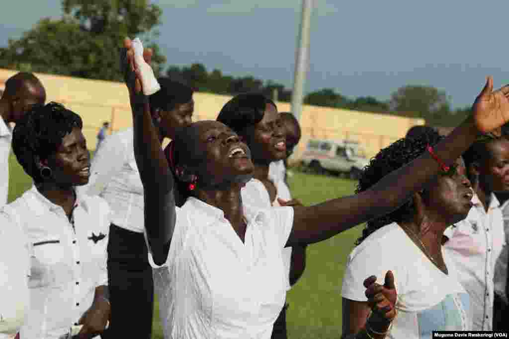 South Sudanese turned out to pray for the world's newest nation on a national day of prayer, held as part of celebrations to mark two years of independence. 