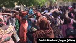 La grève des fonctionnaires à N'Djamena, au Tchad, le 30 mai 2018. (VOA/André Kodmadjingar)