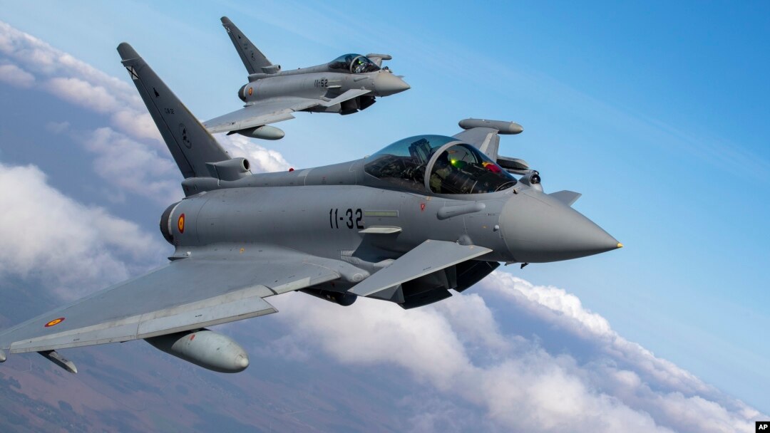 Eurofighter Typhoon jetleri, Airbus, BAE Systems ve Leonardo şirketleri tarafından temsil edilen Almanya, İngiltere, İtalya ve İspanya'dan oluşan bir konsorsiyum tarafından üretiliyor.