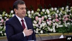 O'zbekiston Prezidenti Shavkat Mirziyoyev