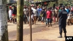 Des manifestants à Bamenda pour protester contre les discriminations au Cameroun, le 22 septembre 2017.