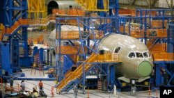 El Producto Interno Bruto de EE.UU. subió a un ritmo del 3% en el segundo trimestre del año según del Departamento de Comercio.