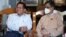 NLD နာယက သူရဦးတင်ဦးကို သွားရောက်တွေ့ဆုံတဲ့ စစ်ကောင်စီအကြီးအကဲ ဗိုလ်ချုပ်မှူးကြီးမင်းအောင်လှိုင်။ (ဒီဇင်ဘာ ၅၊ ၂၀၂၁။ ဓာတ်ပုံ - တပ်မတော်သတင်းပြန်ကြားရေး)