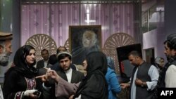 Afg'oniston Saylov komissiyasi xulosasi to'qqiz oydan beri na u yoqlik, na bu yoqlik bo'lib, ishini bajara olmayotgan parlament quyi palatasi uchun yechim bo'lishi mumkin