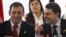 Paraguay's President Federico Franco,right, talks to Congress' Lower House President, Victor Bogado, during the presentation of his new government to Congress in Asuncion, June 27, 2012. 