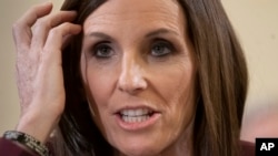 Sen. Martha McSally, R-Arizona, dalam sidang dengar di Subkomite Angkatan Bersenjata Senat terkait upaya pencegahan dan respon terhadap serangan seksual dalam tubuh militer, Capitol Hill, Washington, D.C., Rabu, 6 Maret 2019 (foto: AP Photo/J. Scott Applewhite)