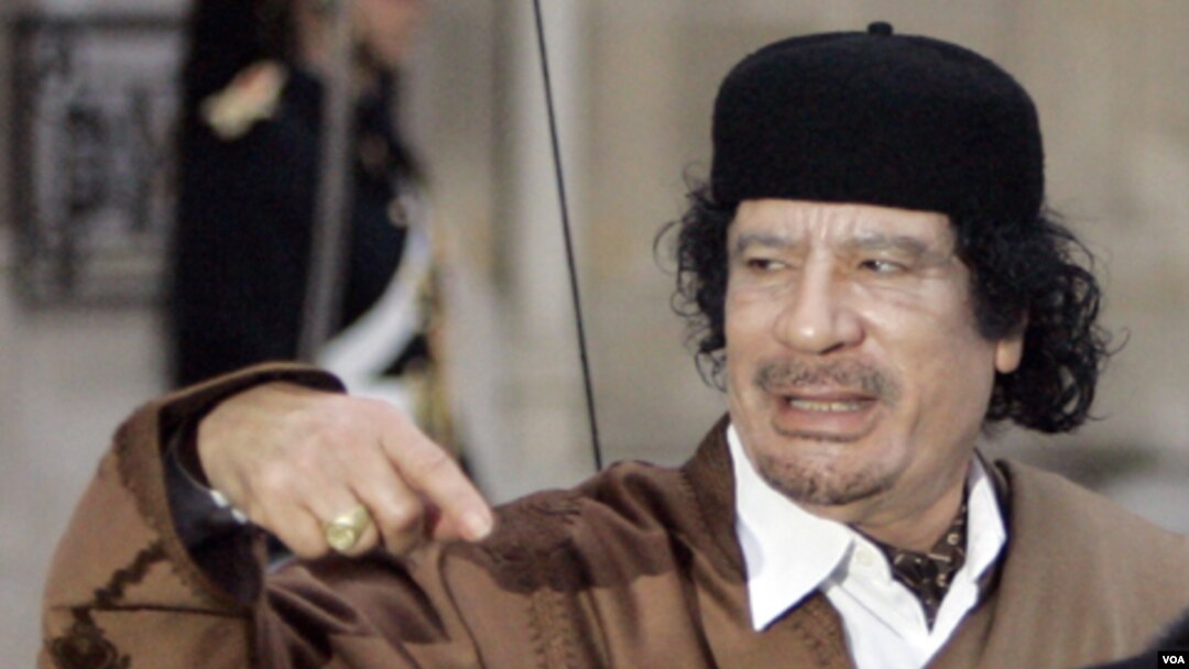 Moammar Gaddafi memperingatkan kemungkinan berkobarnya perang antar agama.