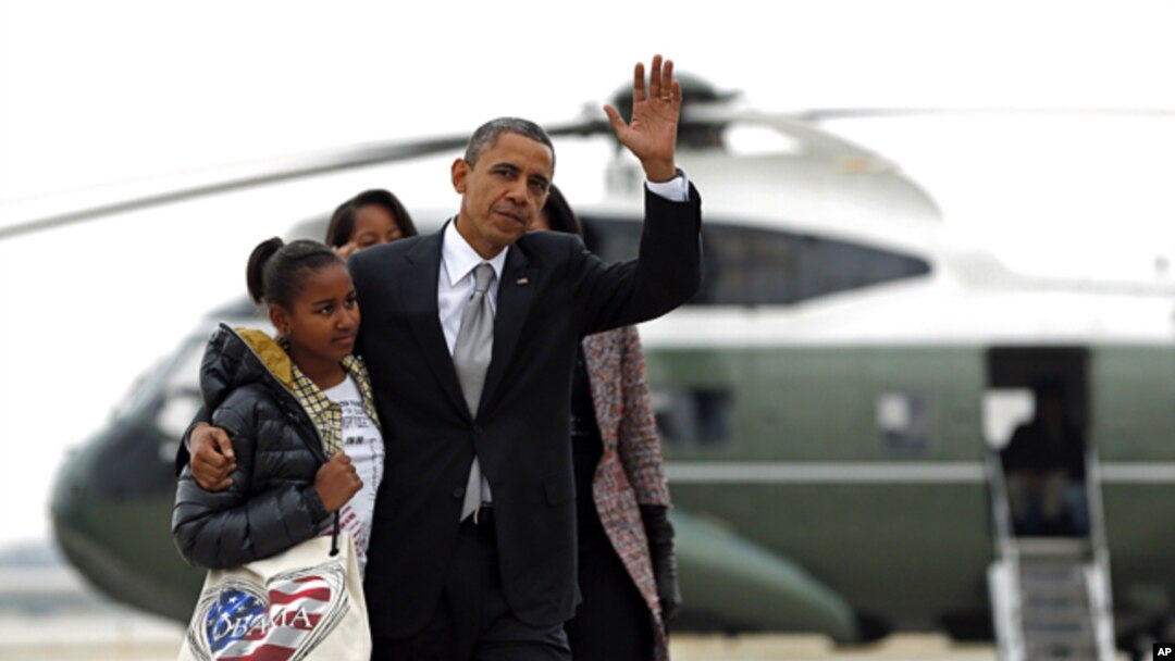 Prezida Barack Obama,Michelle Obama and n'Abana Babo b'Abigeme, Sasha and Malia, Ejo mu Gisagara ca Chicago