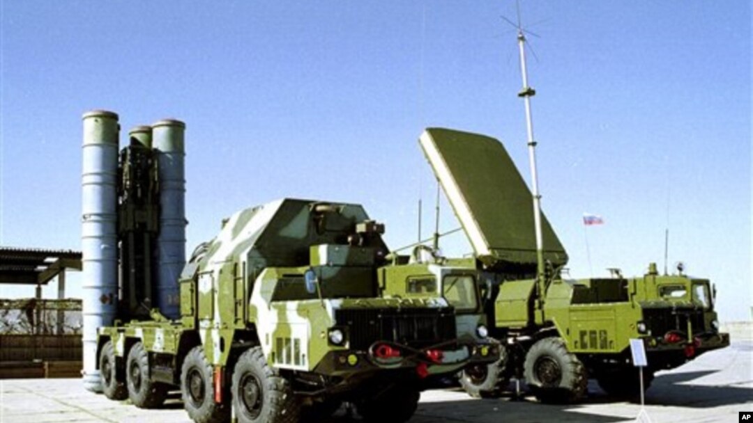 Hệ thống phi đạn phòng không S-300 