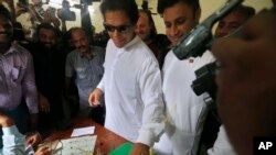 VOA Asia 15 minutes 20180727