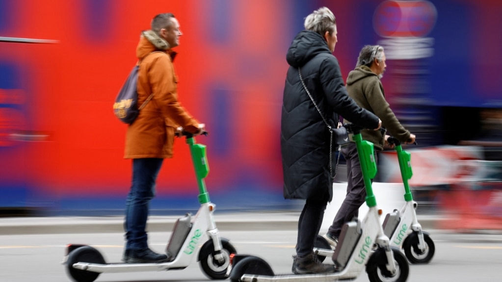 Paris Votes to Ban Electric Scooters by September