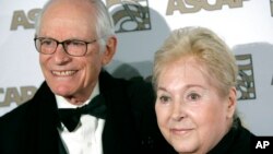 FILE - Honorees Alan and Marilyn Bergman arrive at the ASCAP Film and Television music awards in Beverly Hills, Calif. on May 6, 2008.