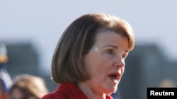 Senator Diane Feinstein (D-CA)