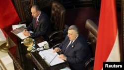 Suriya parlamenti spikeri Hammuda Sabbag' bo'lajak saylovni muhokama qilmoqda