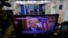 Presiden AS Donald Trump tampak di layar monitor saat merekam pidato perpisahan di Brady Press Briefing Room di Gedung Putih, Washington, Selasa, 19 Januari 2021. (Foto: AP Photo/Gerald Herbert)