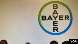 Archivo- Miembros de la junta directiva durante la reunión anual de accionistas de Bayer en Bonn, Alemania, 25-05-18.