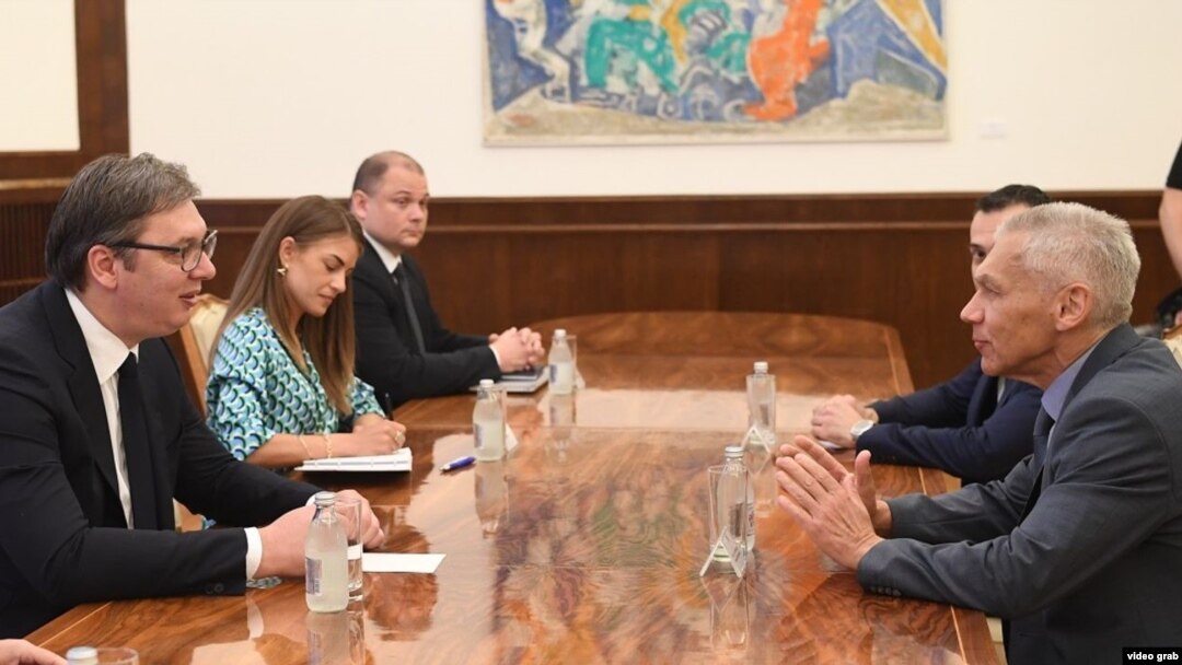 Predsednik Srbije na sastanku sa ambasadorom Rusije (izvor: sajt Predsedništva Srbije) 