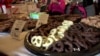 Chocolate Lovers' Festival Gathers Crowds in Cold Weather