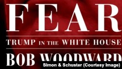 La page de couverture du livre "Fear: Trump in the White House", de Bob Woodward.