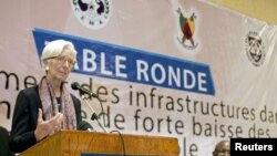 International Monetary Fund (IMF) Managing Director Christine Lagarde speaks during a roundtable with CEMAC Ministers of Finance at the Hilton Hotel in Yaounde, Cameroon, Jan. 8, 2016.