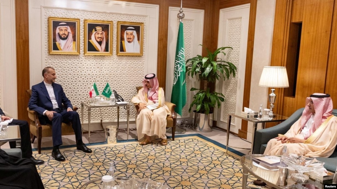 د ایران خارجه وزیر حسین امیر عبداللهیان او د سعودي عرب خارجه وزیر فیصل بن فرحان 