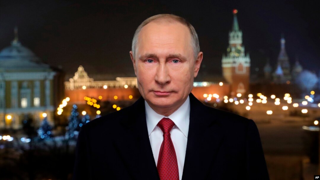 Rossiya rahbari mamlakat aholisiga bayram tabrigini yo'llamoqda. Moskva. 31-dekabr, 2018.