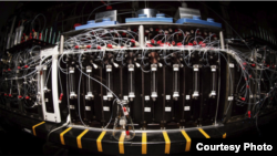 Molecular 3-D printer (Howard Hughes Medical Institute photo)