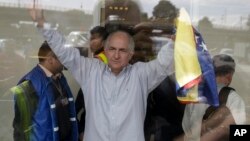 Antonio Ledezma ingresó oficialmente a territorio colombiano en la mañana del viernes.