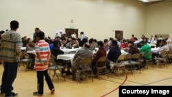 Acara berbuka puasa di Masjid Islamic Society of Greater Chattanooga, TN sebelum terjadi pandemi COVID-19 (foto: courtesy).